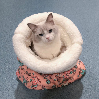 CuddleCloud Cat Sleeping Bag | Ultimate Cozy Retreat